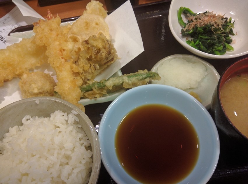 天ぷらが気軽に外食出来るようになったのはどうして？